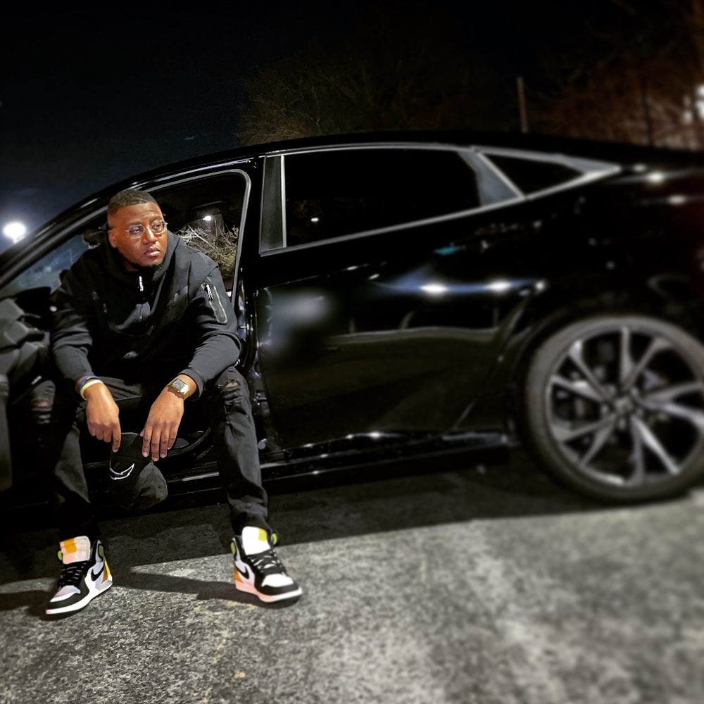 Meet your Posher, Kevin